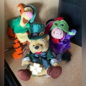 Disney: Winnie the Pooh, Eeyore and tigger st.patrick day bean plush all 3 .